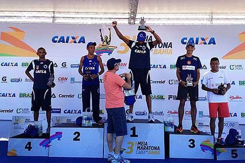 Pódio masculino em Salvador   / Foto: Rafael Sena/IBahia